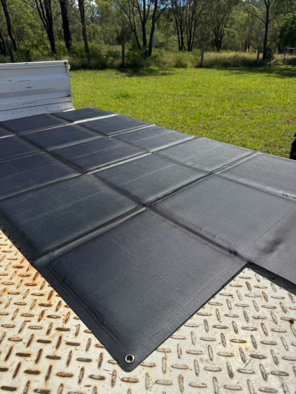 Premium 190W Solar blanket MDX  Batteries
