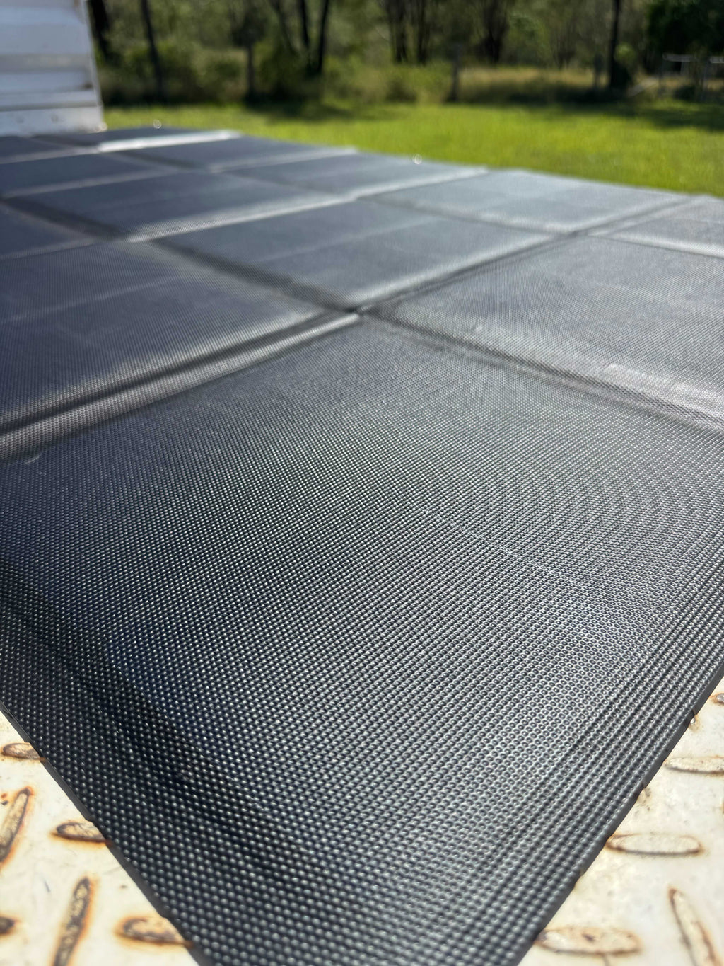Premium 190W Solar blanket MDX  Batteries