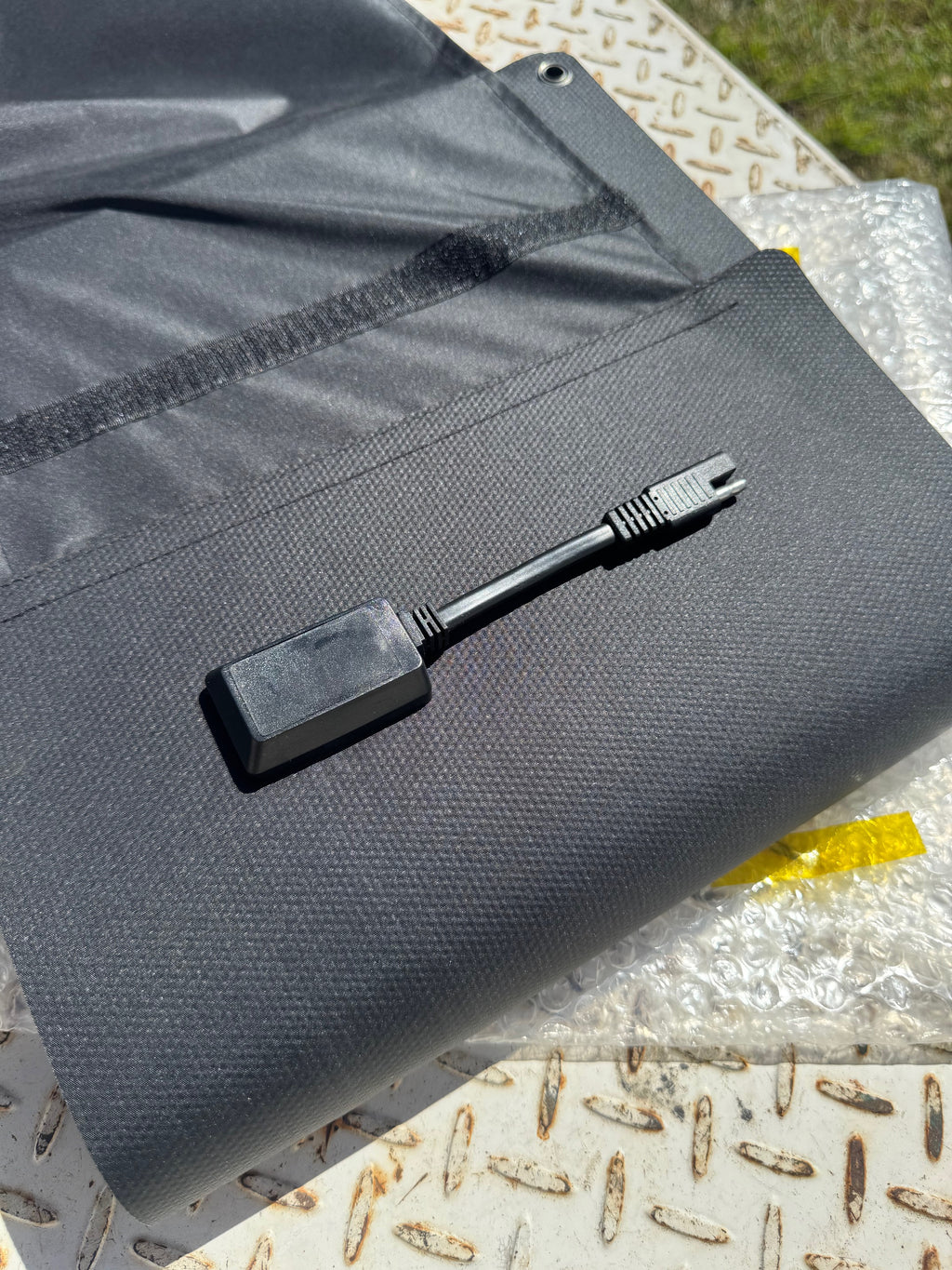 Premium 190W Solar Blanket - Sunpower Cells - Ultra Lightweight & Compact - MDX Batteries