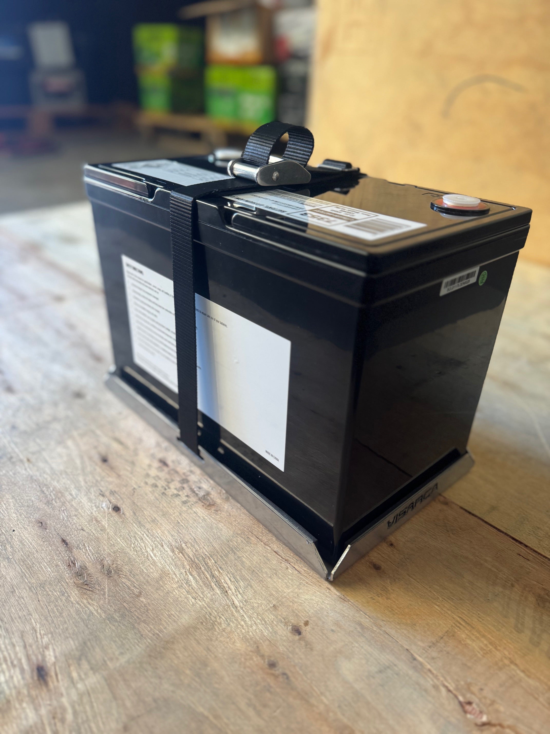 Visarca 100ah Battery holder Stainless steel with a battery