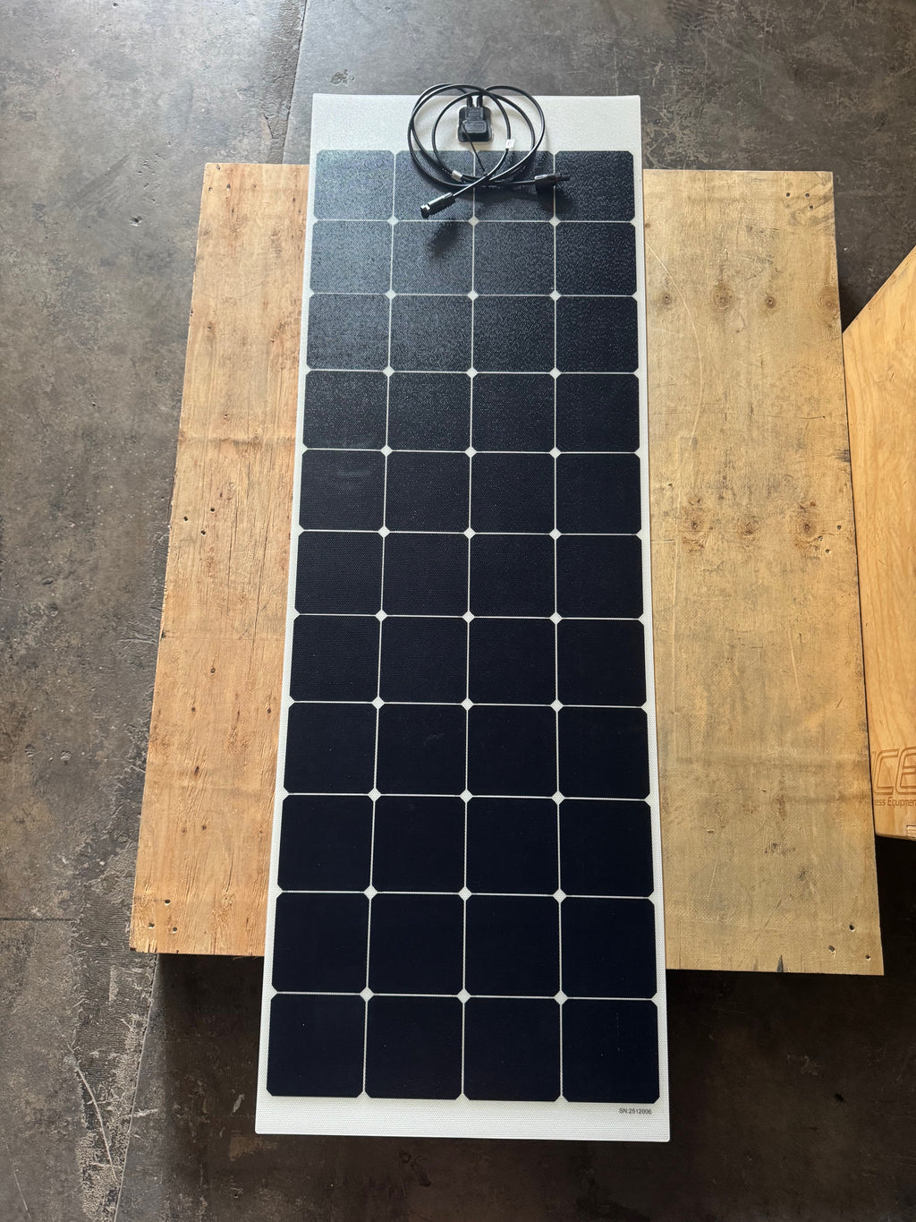 135W Flexible Solar Panel
